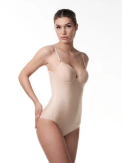 Poirier 17-100 Laag Uitgesneden Body Nude