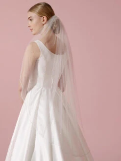 LILLY 02-2013-CR-100 Sluier