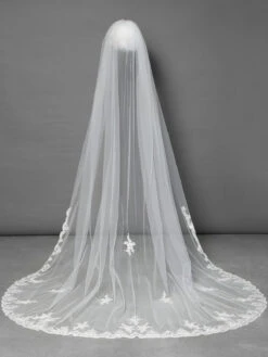 Sluier Met Italiaanse Kant S115-300/1/MED | Poirier