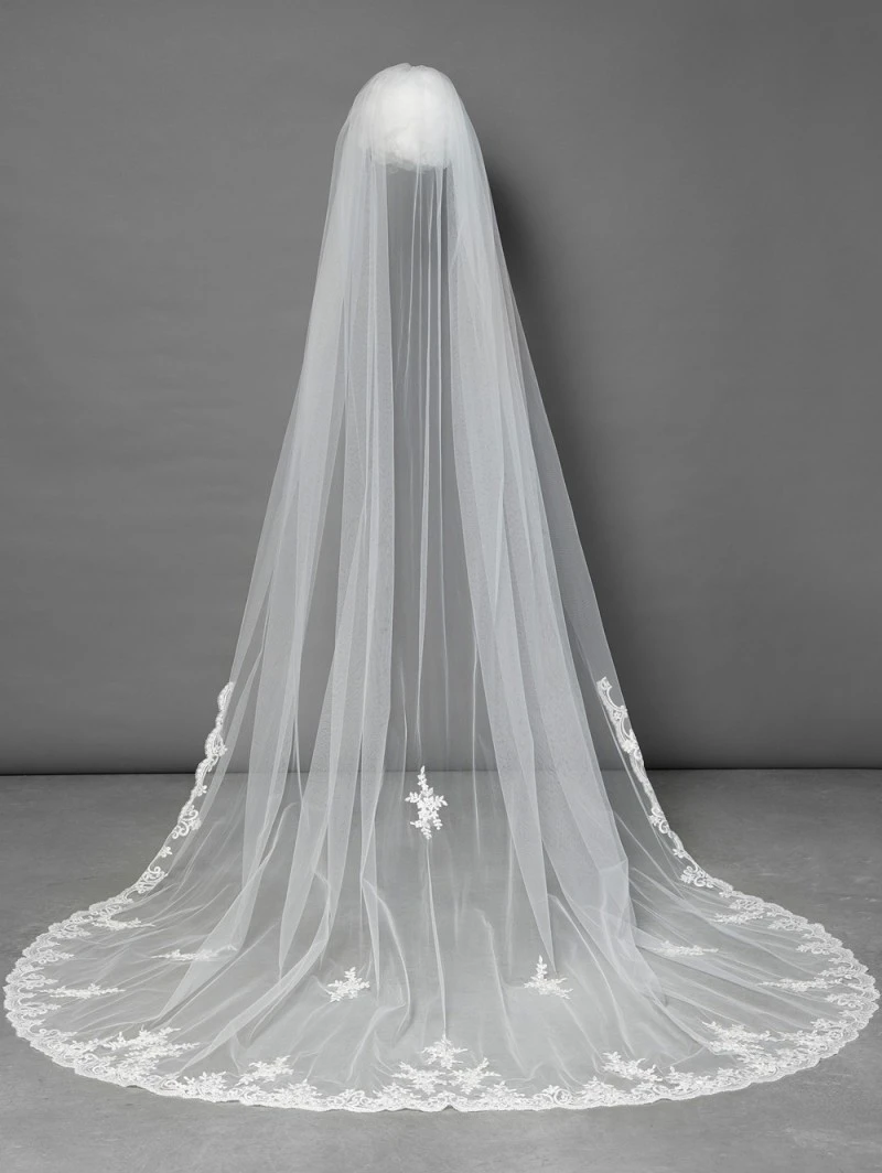 Sluier Met Italiaanse Kant S115-300/1/MED | Poirier